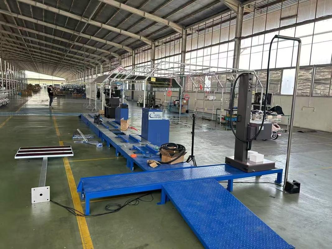 CTMT-300B เครื่องทดสอบจักรยานยนต์ยนต์ที่ครบถ้วนตามความต้องการ พร้อมพัดลมเย็นขนาด 3000 วัตต์ 3 เครื่อง