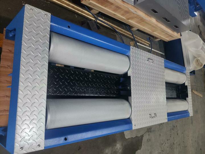 การติดตั้ง 15T รถ CTCS-15A เครื่องทดสอบวัดความเร็วรถยนต์ สําหรับรถบรรทุก รถยนต์ อุปกรณ์ตรวจสอบรถยนต์