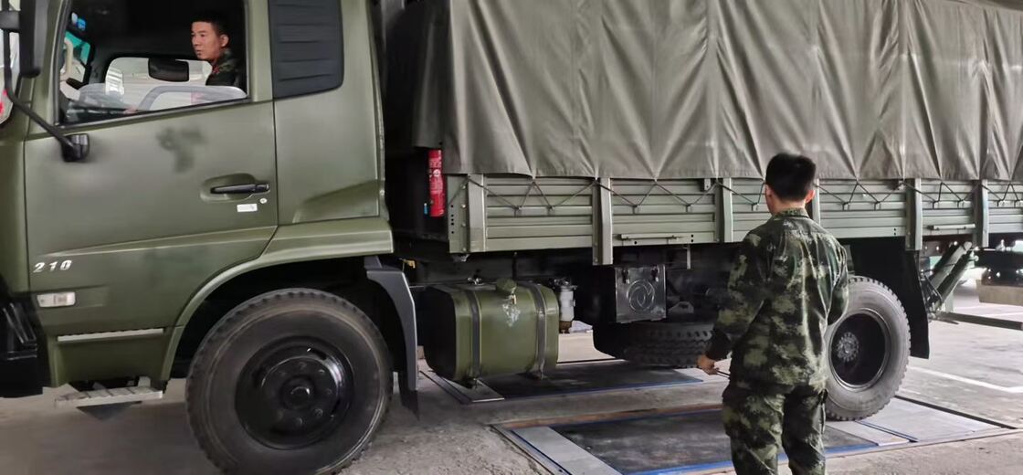 Cartesykj Luxury เครื่องทดสอบเบรคแบบแบน 3T 10T 15T อุปกรณ์ตรวจสอบยานพาหนะช่องทางทดสอบยานพาหนะ 2CTHPB-13 พร้อมระบบกันสะเทือนด้านข้างเพลาโหลดเบรกทดสอบ